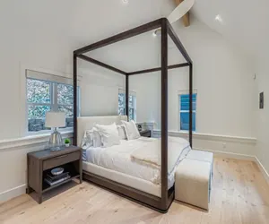 Photo 3 - Old Town Luxe Retreat-Walk to Main. Hottub-Casita 173