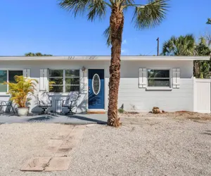 Photo 4 - Barefoot Bungalow