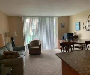 Photo 5 - Vantage Pointe #222