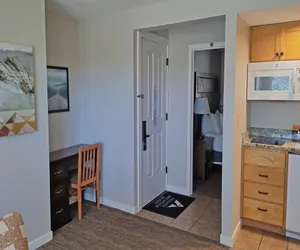 Photo 2 - 7th Mtn 611C