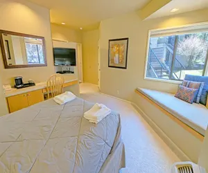 Photo 5 - Mt Bachelor Village 331