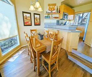 Photo 3 - Mt Bachelor Village 331