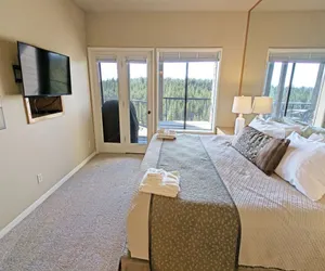 Photo 4 - Mt Bachelor Village 324 A SR