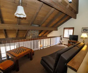 Photo 4 - Landrise 7