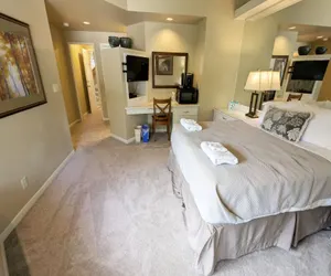 Photo 2 - Mt Bachelor Village 424 B SR