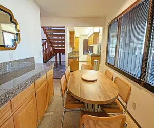 Photo 4 - Goldfinch 3