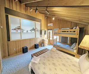 Photo 5 - Salishan 5