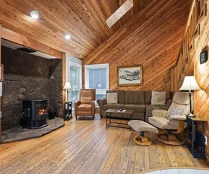 Photo 2 - Sequoia 14