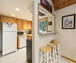 Photo 4 - Sequoia 14