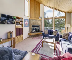 Photo 4 - White Elm 29