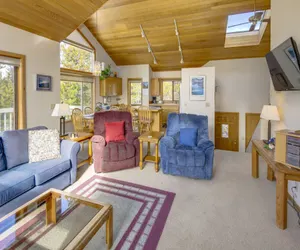 Photo 2 - White Elm 29