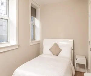 Photo 5 - Thomas Circle 2BR Furnished Condo