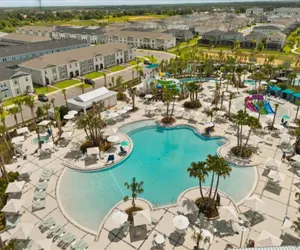 Photo 3 - Large 5 Bedroom In Beautiful Resort