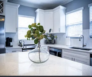 Photo 4 - Historic Ybor 4BR Bungalow – 5 Mins to Downtown and 7th Ave