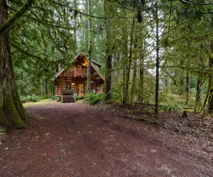 Photo 2 - 10SL - Real Log Cabin - WiFi -  SLEEPS-8