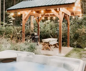 Photo 3 - 67MF- Hot Tub - Pets Ok - BBQ - Sleeps 5