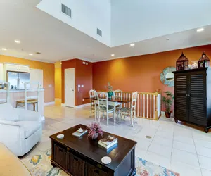 Photo 5 - Pet Friendly Condo with Private Parking and Elevator