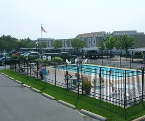 Photo 3 - Gullway Townhouse 2821