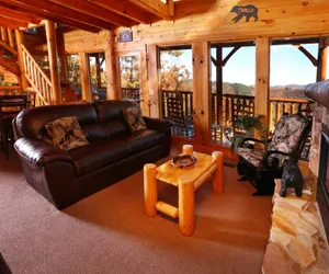 Photo 3 - Enourmous Luxury Mountain Cabin