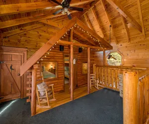 Photo 4 - Luxurious Cabin in the Great Smoky Mountains