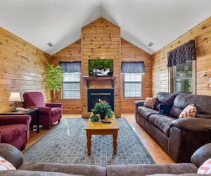 Photo 3 - Enjoy the comforts of home in this Mountain Retreat condo