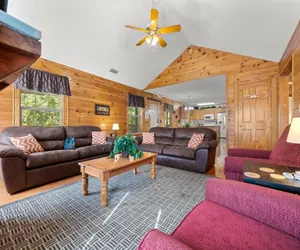 Photo 5 - Enjoy the comforts of home in this Mountain Retreat condo