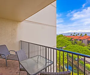 Photo 3 - Kaanapali Shores 642 Studio Condo