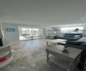 Photo 5 - Island House Beach Resort V4