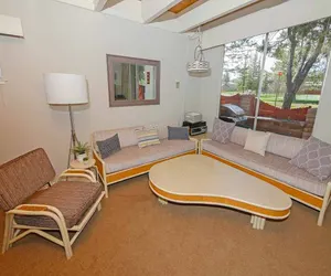 Photo 3 - 439 Ala Wai, 105