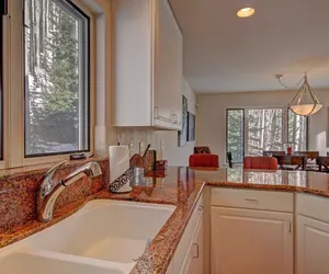 Photo 3 - Aspen House