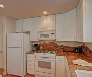Photo 4 - Aspen House