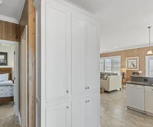 Photo 2 - 1 EZ Access