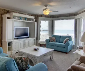 Photo 5 - Carolina Moon