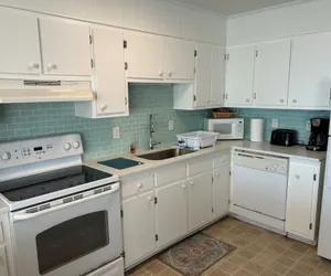 Photo 4 - Eastside Duplex