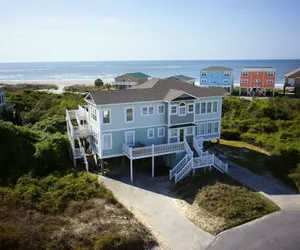 Photo 3 - Full Circle