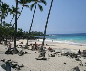 Photo 5 - Beautiful Hawaiian Oceanfront Condo w private lanai and ocean breezes