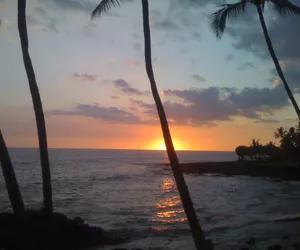 Photo 4 - Kona Oceanfront Condo w epic sunsets from private lanai