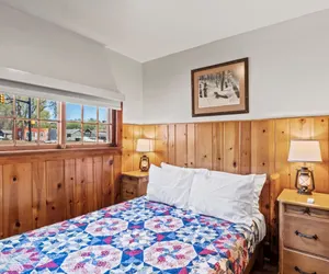 Photo 5 - Timber Lodge #1