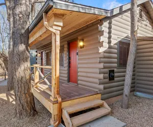 Photo 4 - Timber Lodge #20