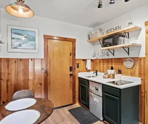 Photo 2 - Timber Lodge #7