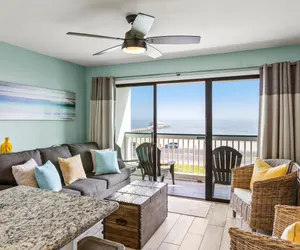 Photo 2 - Serendipity Sunrise (Casa Del Mar #351)