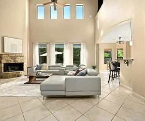 Photo 2 - Lakeway Hillside Haven