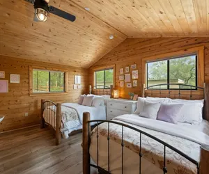 Photo 5 - Sunrise Lodge - Dawn Suites