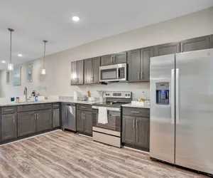 Photo 4 - A Taste of Luxe *Upscale Condo* Near Nashville and Ft Campbell
