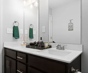 Photo 4 - Modern Comforts in Clarksville
