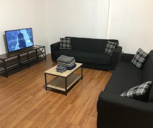 Photo 3 - Large and private apartment can sleep up to 8 people comfortably with direct NYC Manhattan train only 5 minute walk away