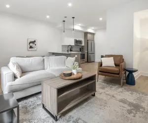 Photo 3 - #8 Modern Capitol Hill Apartment with Balcony