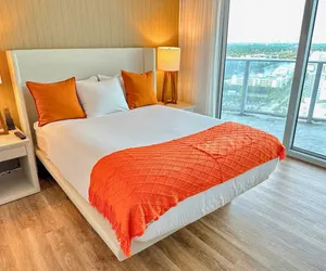 Photo 2 - Outstanding 2 Bedroom Apt. Amazing View