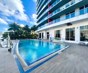 Photo 2 - Amazing 2 Bedroom Apartment Great Location