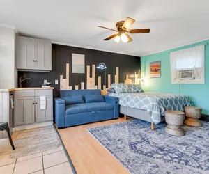 Photo 2 - Chic Beach Getaway Motel in Old Orchard